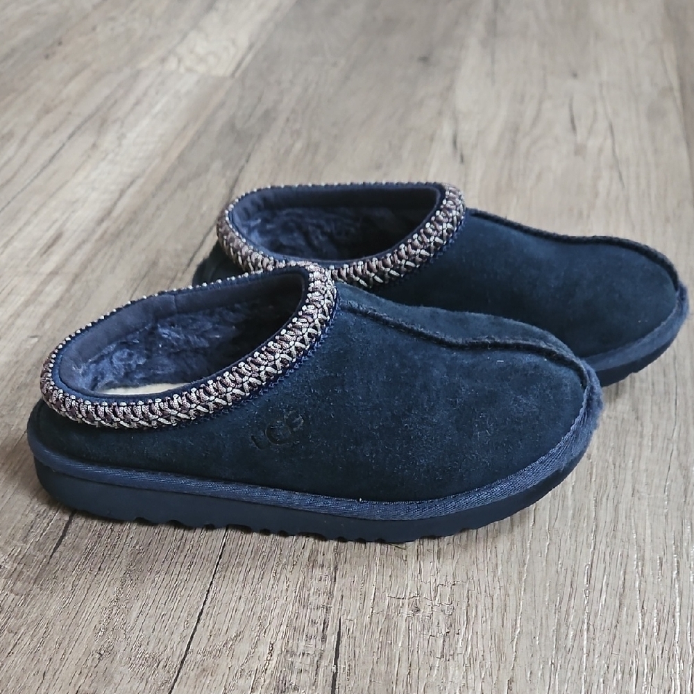 UGG Kids Moccasins in Navy Blue